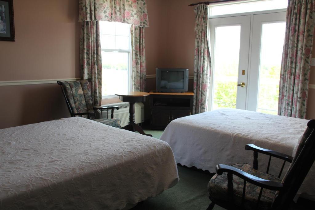 Lynwood Inn Baddeck Inlet Habitación foto
